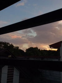 eve lwrll profile icon