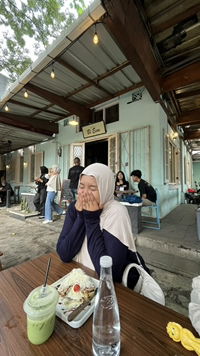 Indriyanti Tri S profile icon