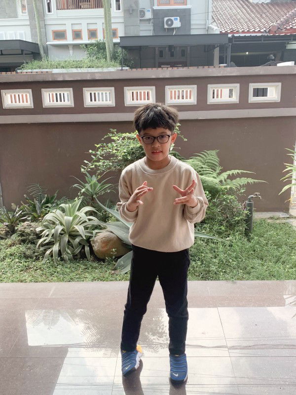 Uchie Napitupulu profile icon