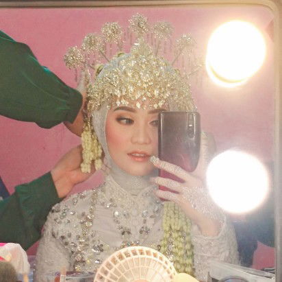 Nur Janah profile icon