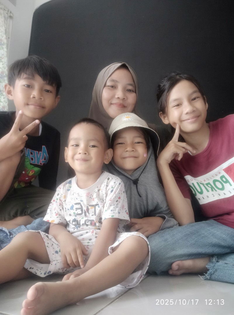 Ressa Andriyani profile icon