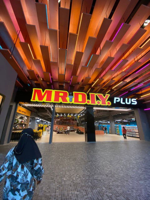 manish kamaruddin profile icon