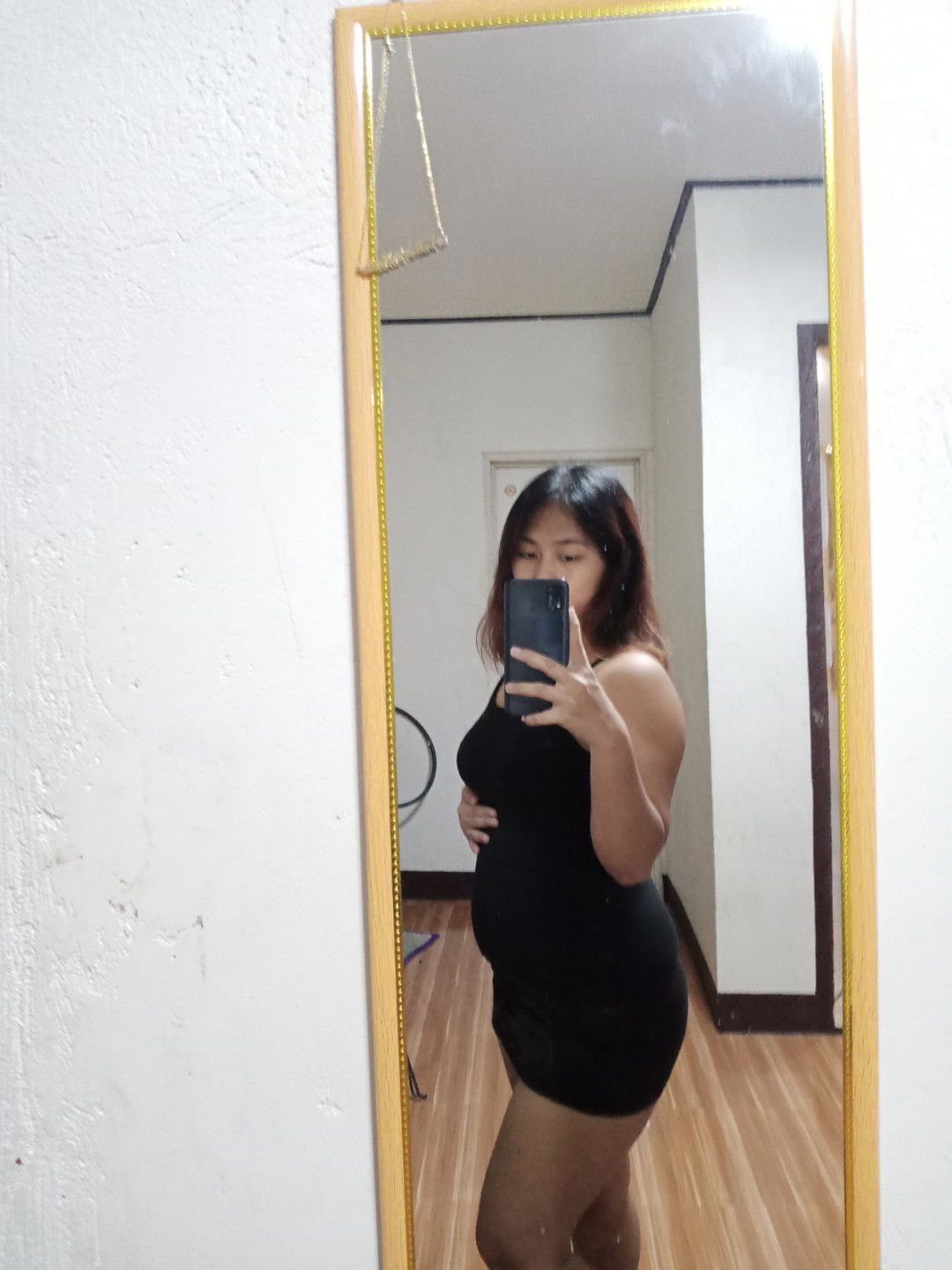 lovely roseanne abutan legarde profile icon