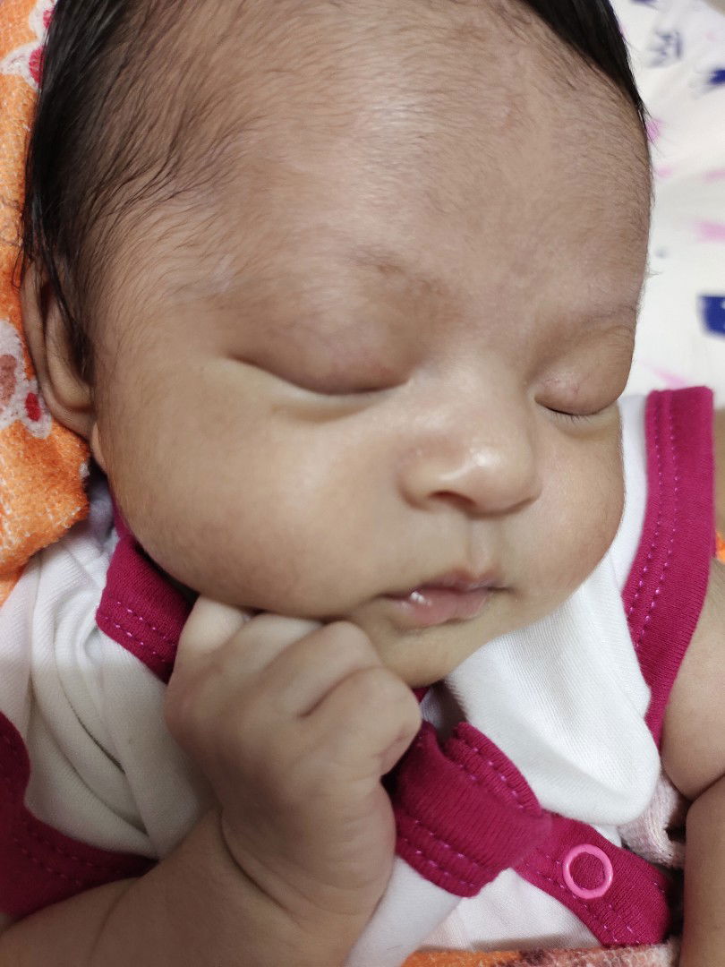 Supattar sisor profile icon