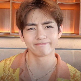 Crystal Snow profile icon