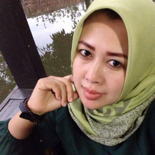 Meily Dewi profile icon