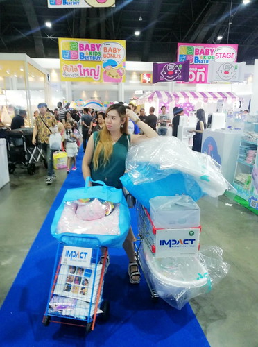 แม่ๆที่กำหนดคลอดเดืิอนธันวาคม ซื้อของเตรียมให้ลูกกันแล้วหรือยังคะ?