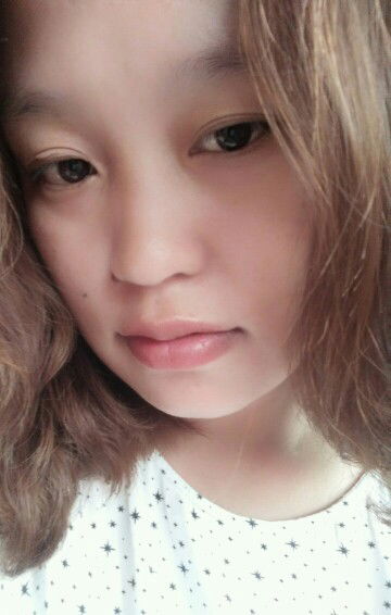 Novi Sriwahyuni 23 profile icon