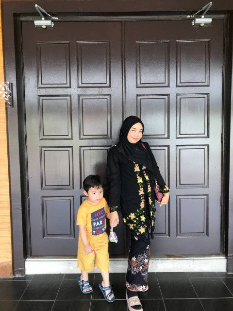 Farah Hanani profile icon