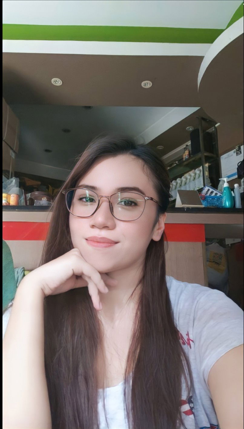 Dessa Barcoma profile icon