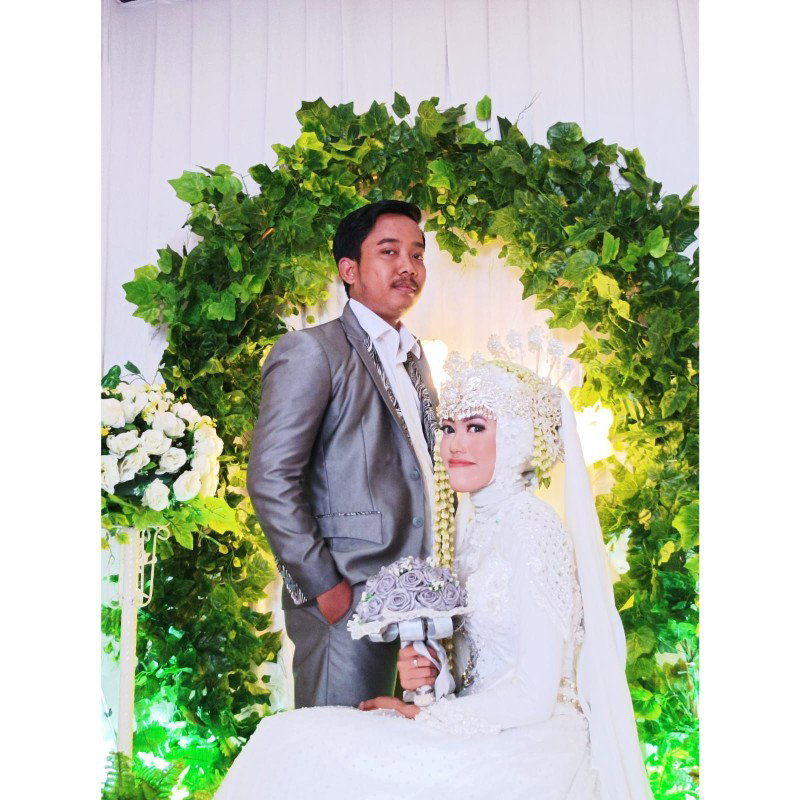 Dini kusuma profile icon