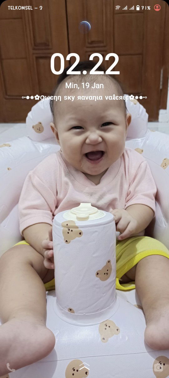 Riska Dwi profile icon