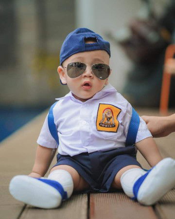 nia vitasari profile icon