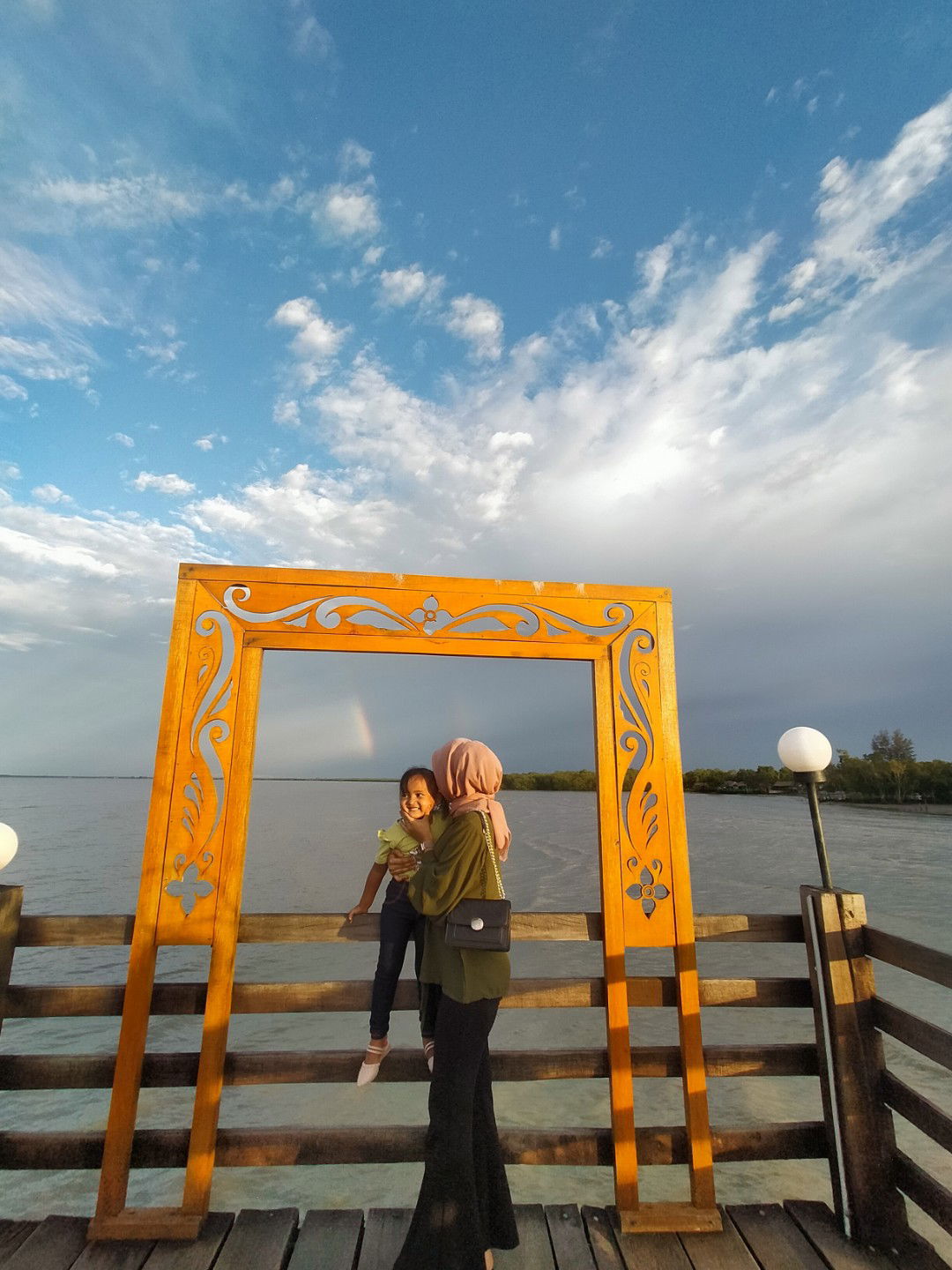 Ade Putri Ayu profile icon