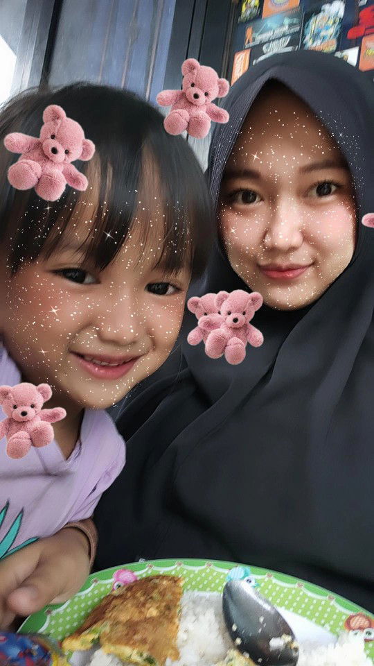 Amalia Nzie profile icon