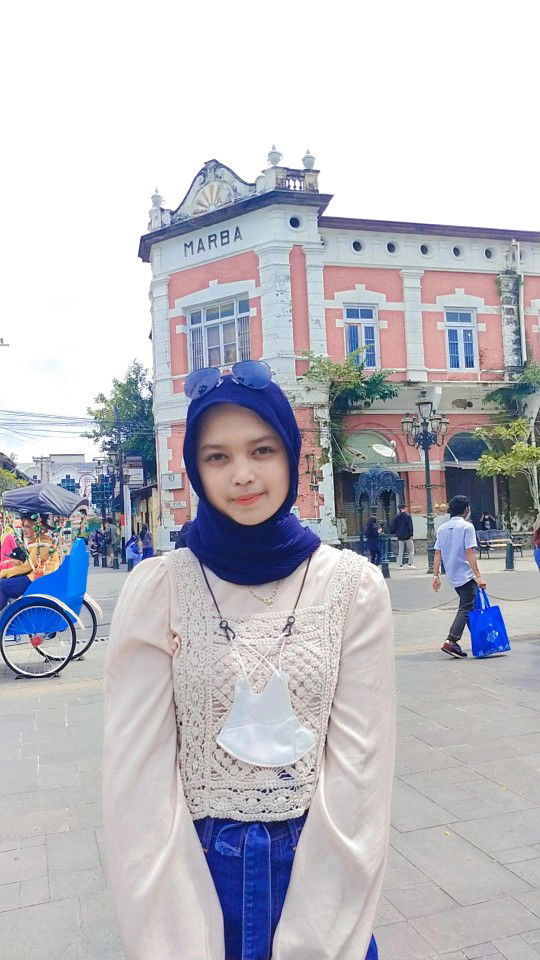 Rezky Nova profile icon