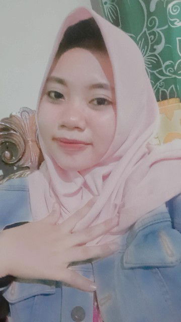 nur Isnaini profile icon