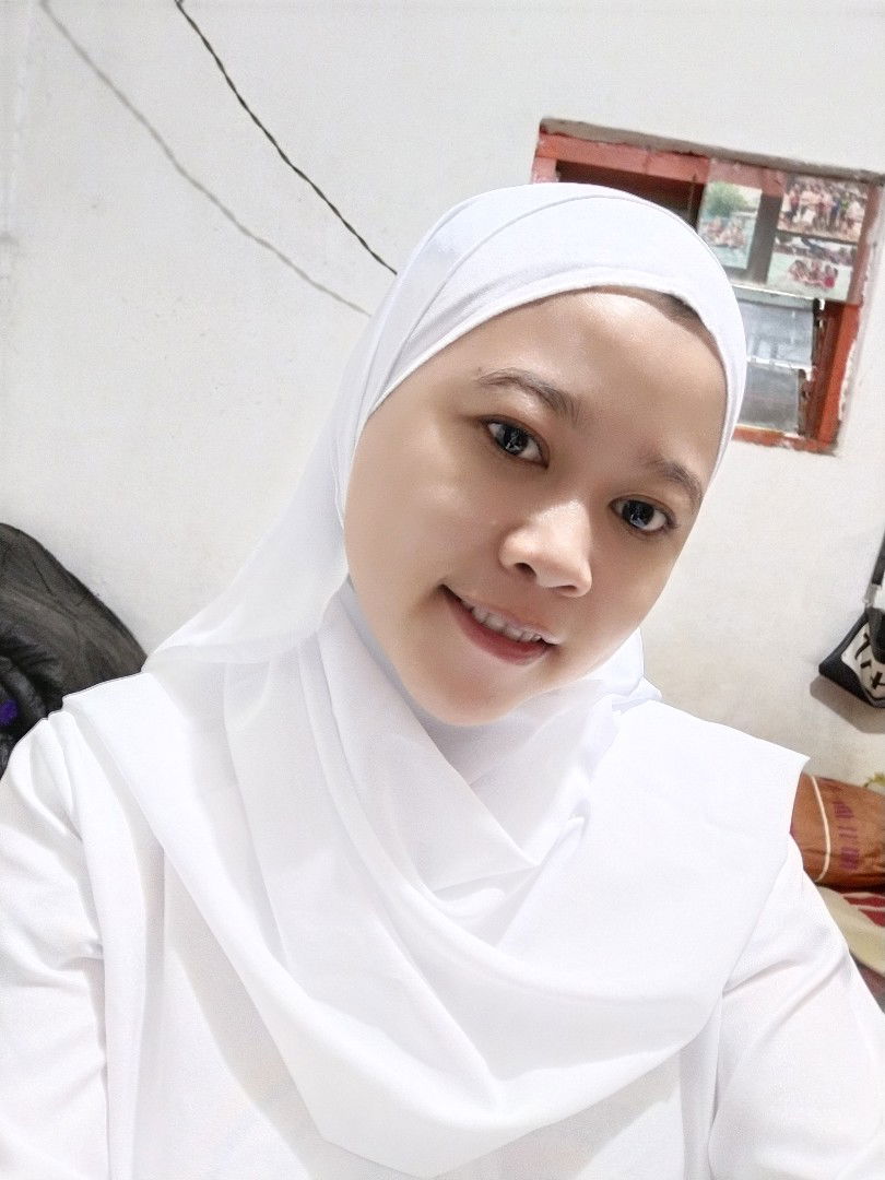 Dewi Fitriyanti profile icon