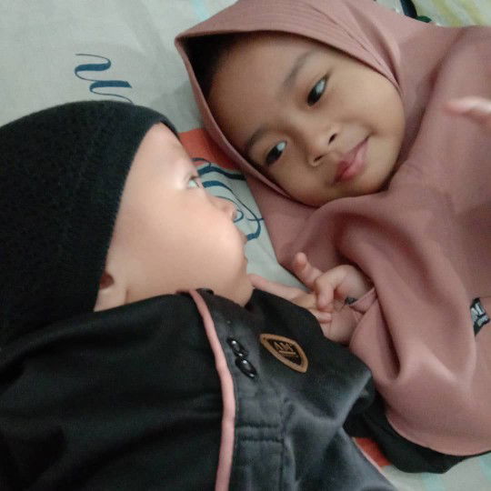 Septi Yana profile icon