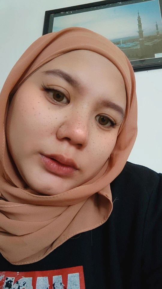 putri khusnul khotimah profile icon