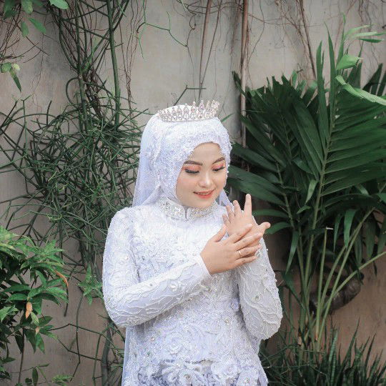 faidatul anisa profile icon