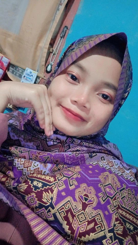 Devi Novita sari profile icon