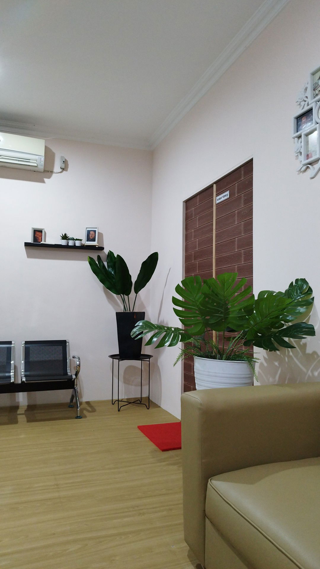 Lestarina profile icon