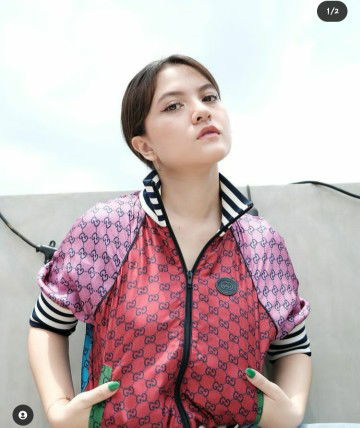 Intan Nuraeni profile icon