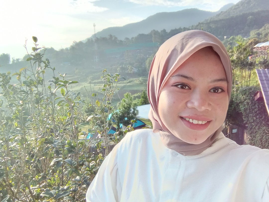 siti Anisah profile icon