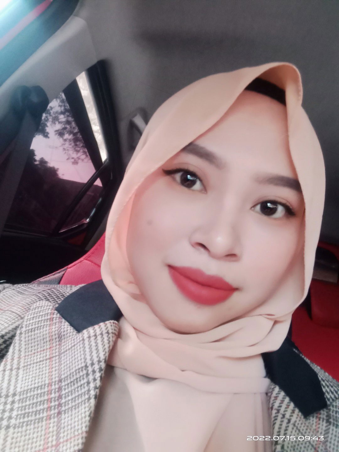 Rindy Antika profile icon