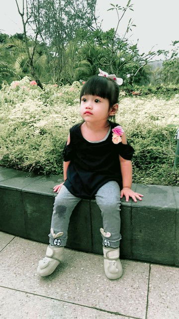 ayuluwes profile icon