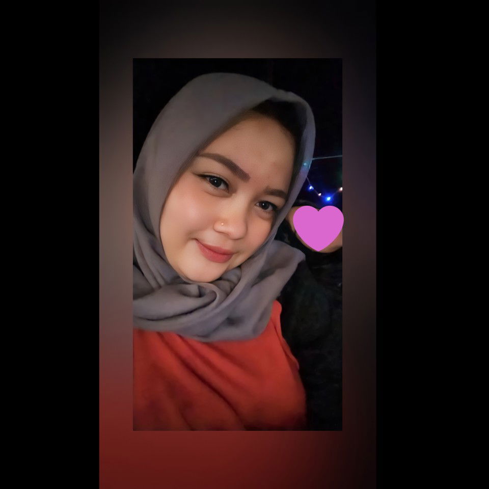 ayu wandira profile icon