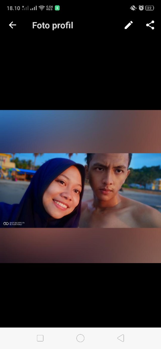 Andini Wahyu profile icon