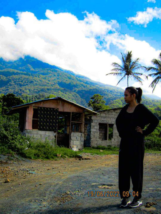 Babylyn Peria profile icon