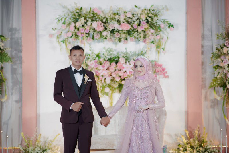 Novia Larasati profile icon