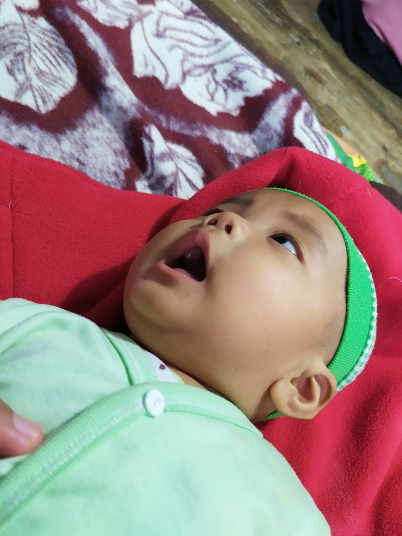 putih di gusi belakang