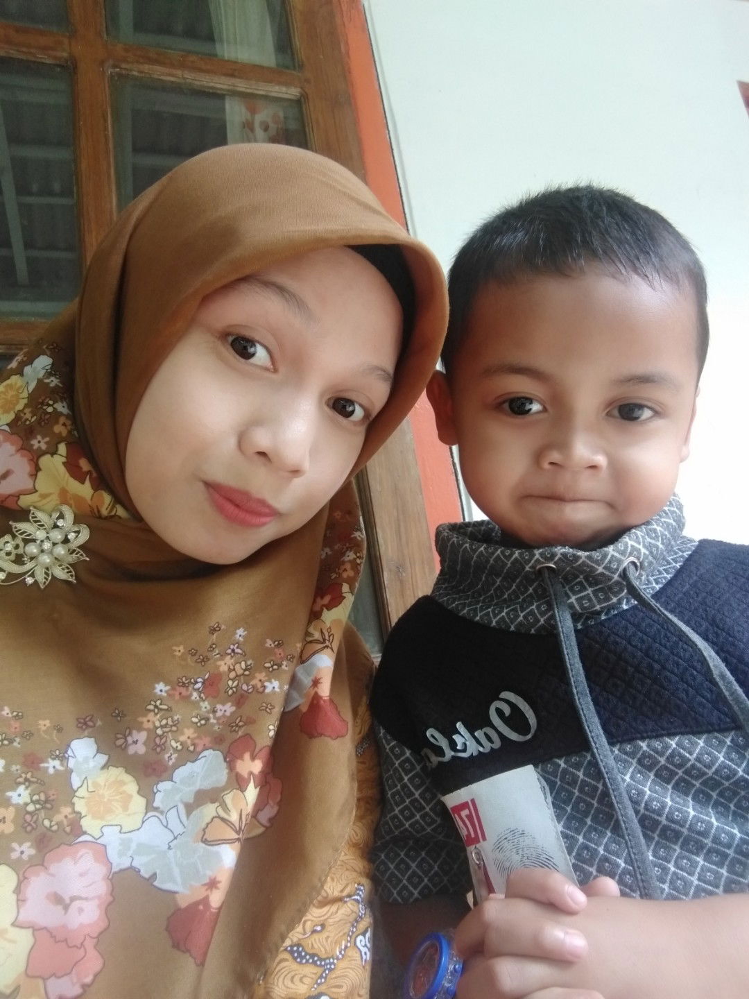 Sutarsih profile icon