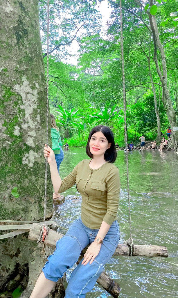 อมรรัตน์ สุวรรณพูล profile icon