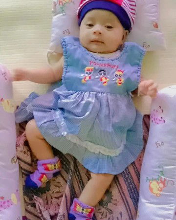 Rena Nia profile icon