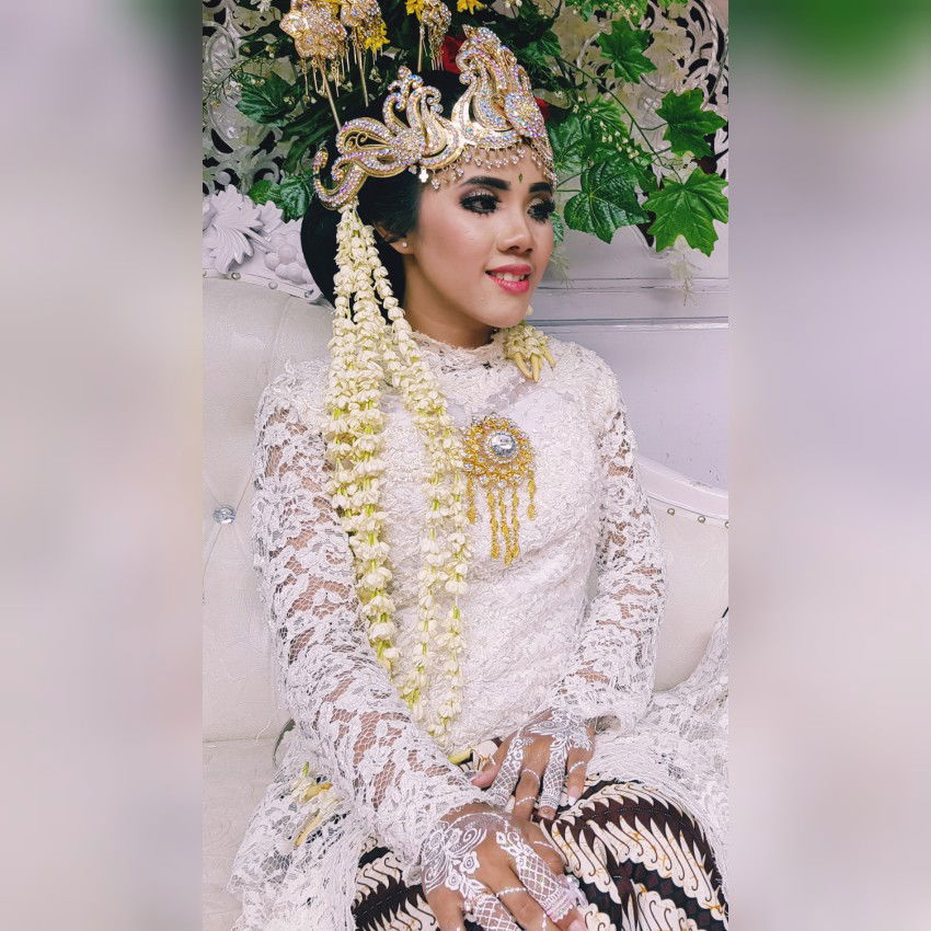 Oktavia Ningsih profile icon