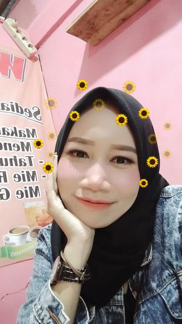 Lusia Silvi Andani profile icon