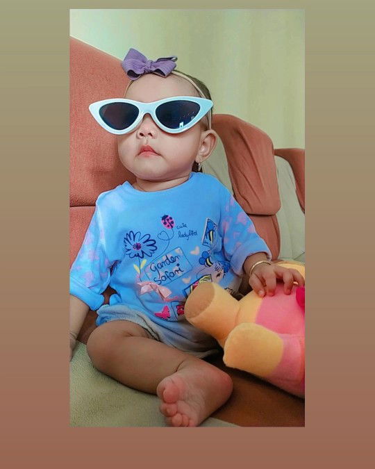 adeena fara shakila profile icon