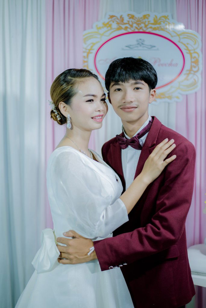 อริสา เรือนทอง profile icon