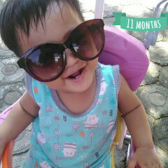 Esti linawati profile icon