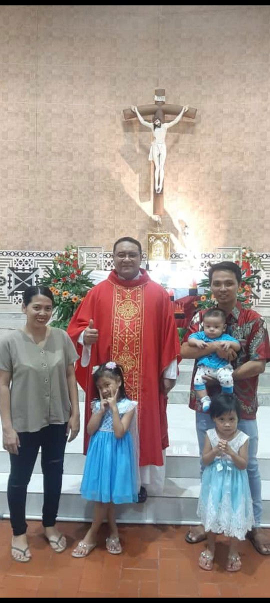 Maya Lahe profile icon