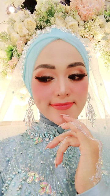 diana dzakir profile icon