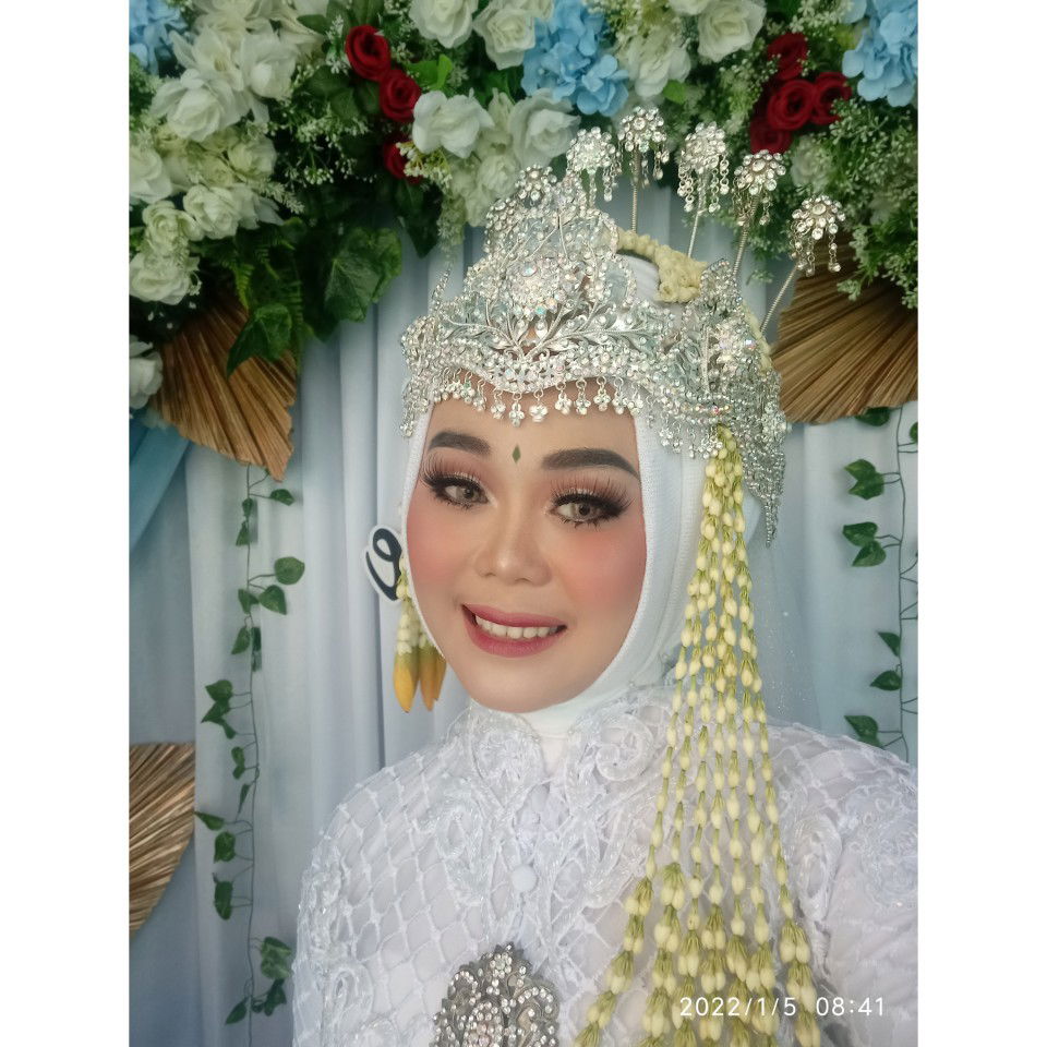 Diana Putri profile icon