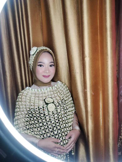 Ririn Triyani profile icon