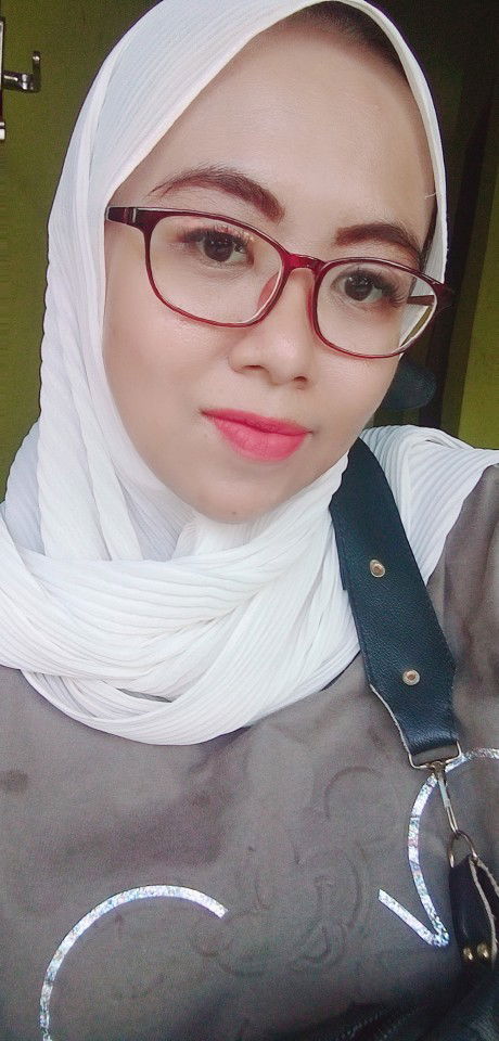 Riesa Rustiani profile icon