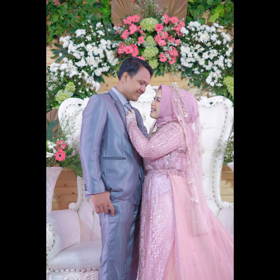 Neneng Muslihah profile icon